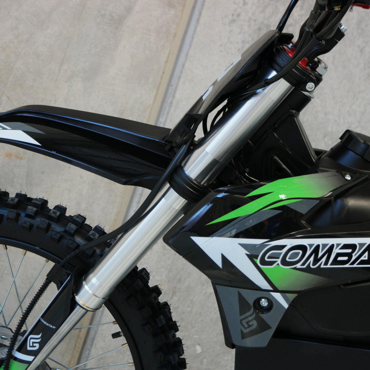 MK6 Combatan Pro - 6000w Electric Dirt Bike