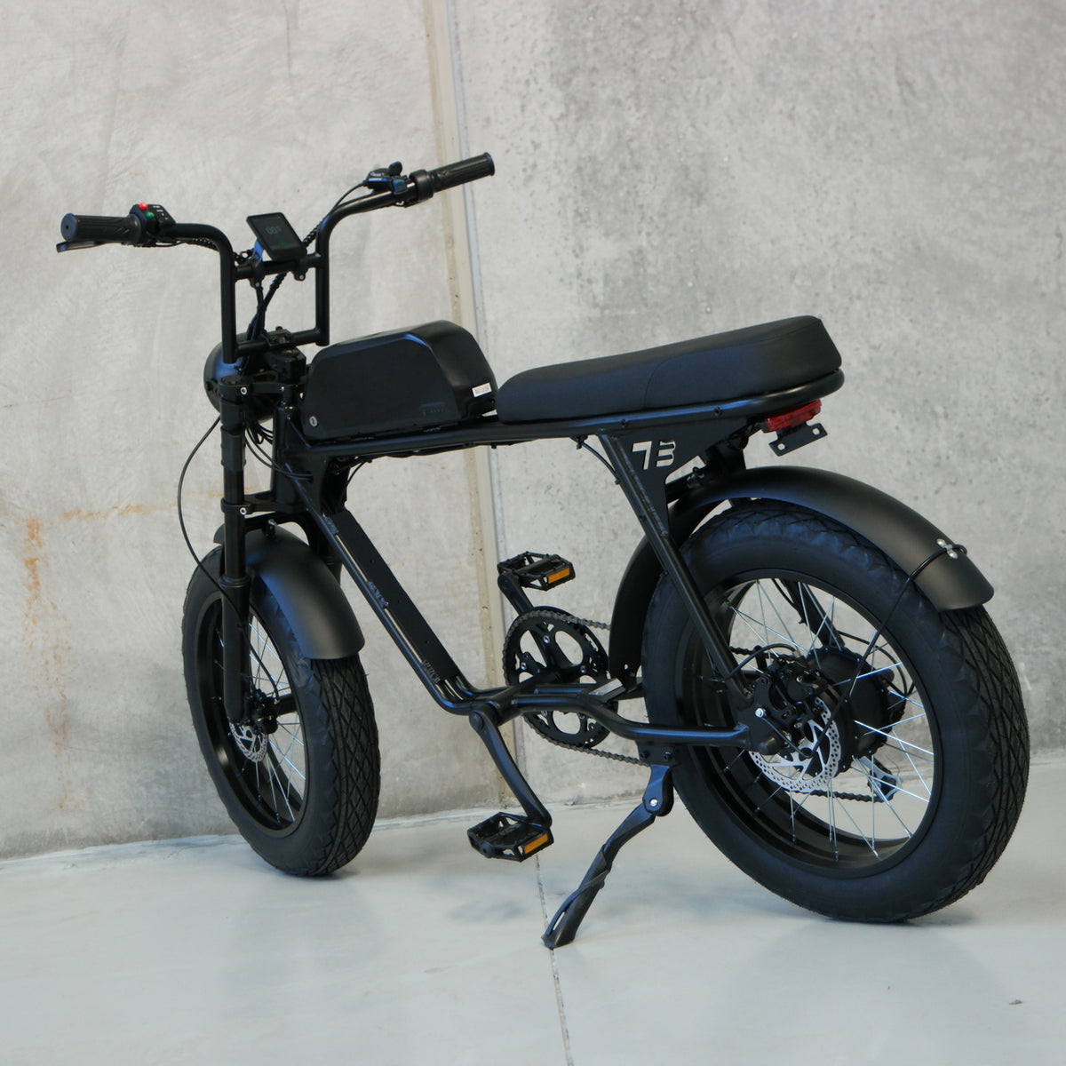 SC73 - Super Retro 73 Cruiser - 500w Electric Bike