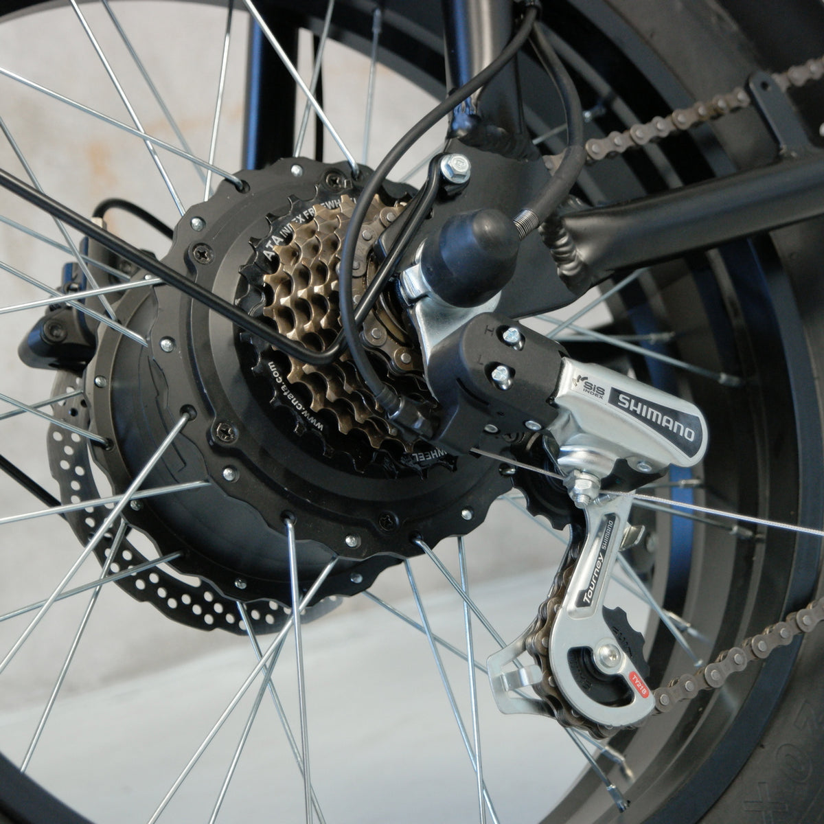 SC73 - Super Retro 73 Cruiser - 500w Electric Bike