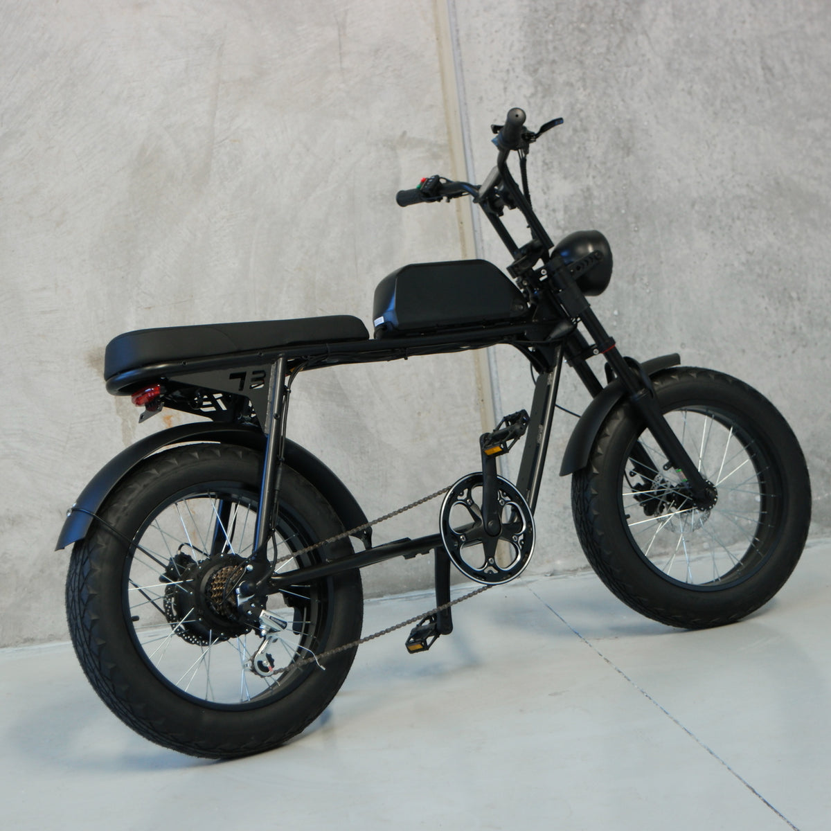SC73 - Super Retro 73 Cruiser - 500w Electric Bike