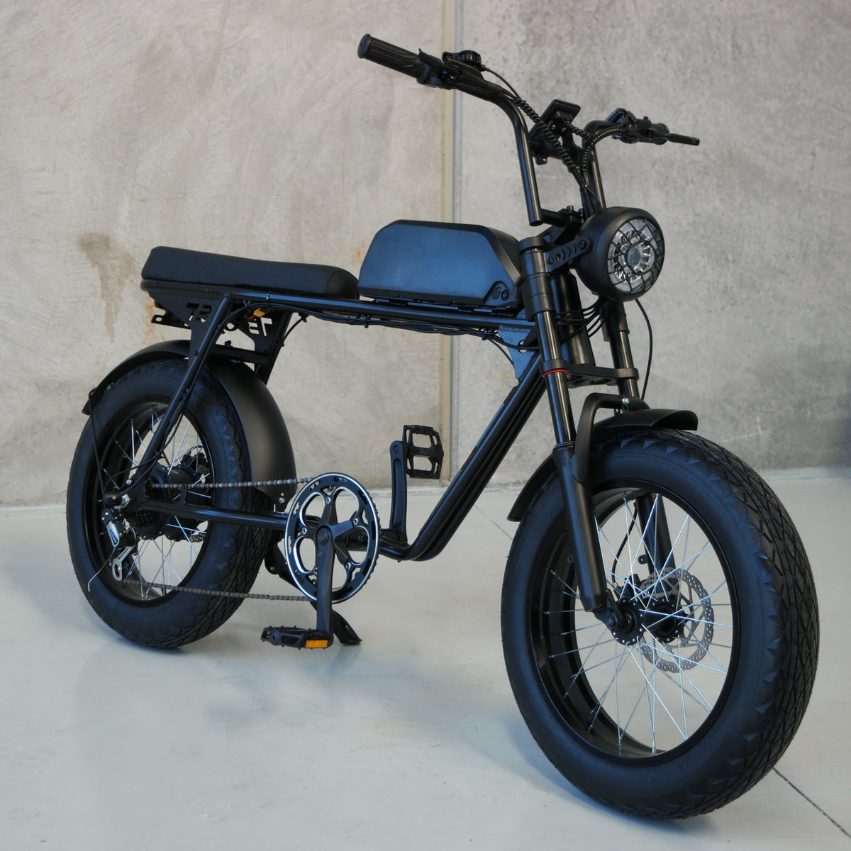 SC73 - Super Retro 73 Cruiser - 500w Electric Bike